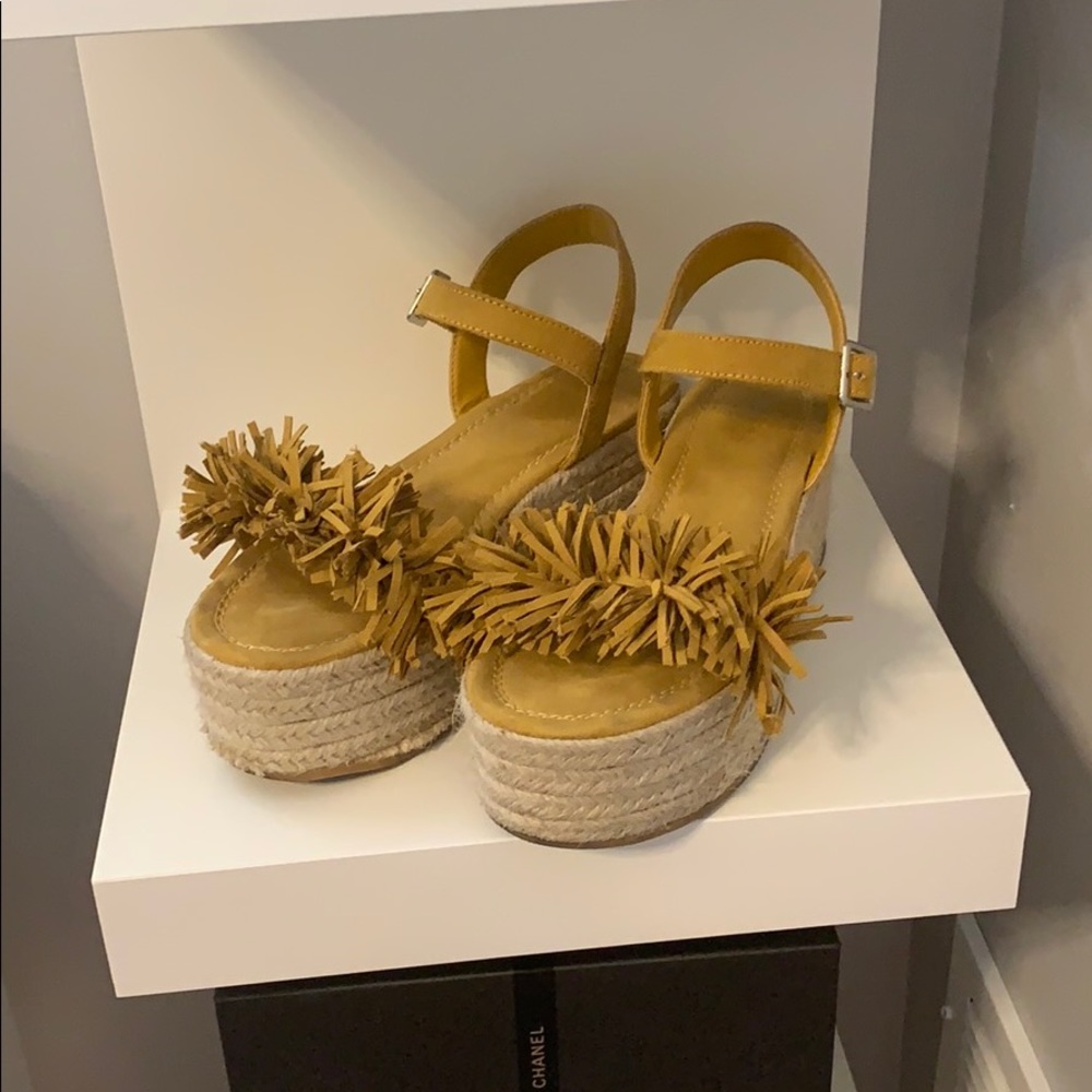 Pull & Bear sandals